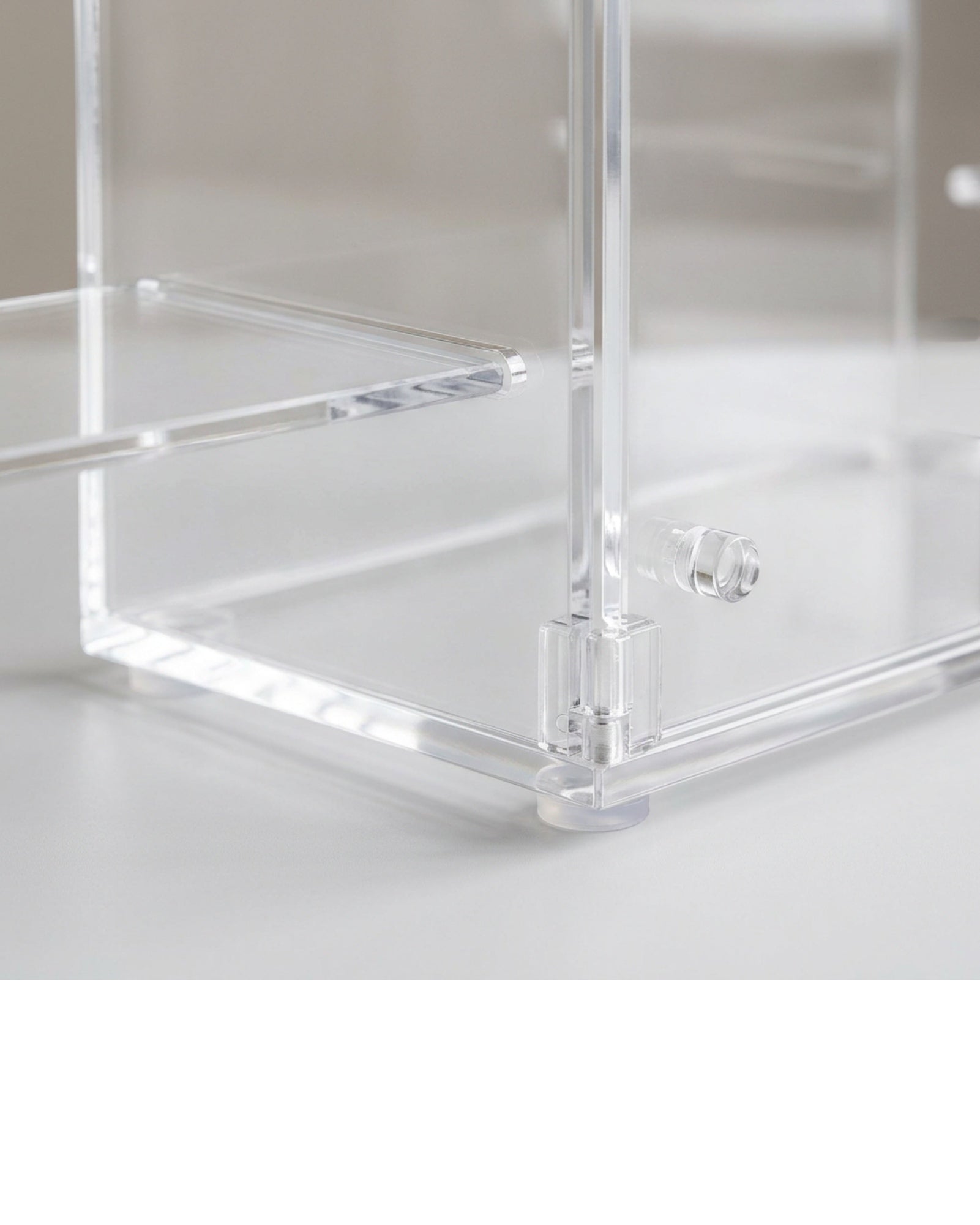 Zwms Clear Acrylic Double-Door Cosmetic Cabinet with 3 Shelves - Detail view